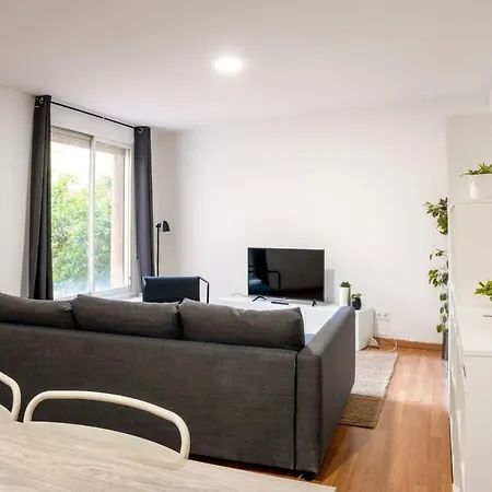 Plaza Urquinaona And Comfortable 3bd * バルセロナ