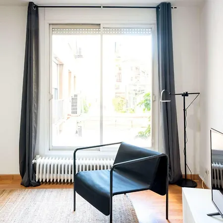 Plaza Urquinaona And Comfortable 3bd * バルセロナ