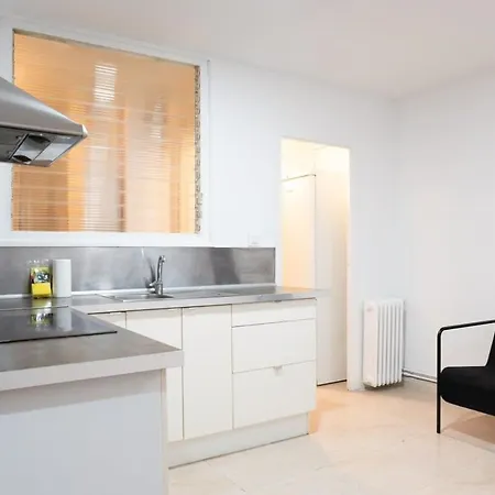 アパート Plaza Urquinaona And Comfortable 3bd *