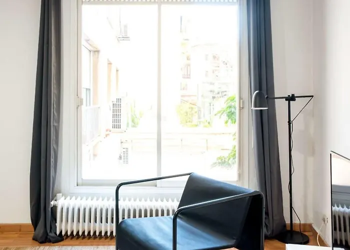 The Collection - Plaza Urquinaona And Comfortable 3bd * 바르셀로나